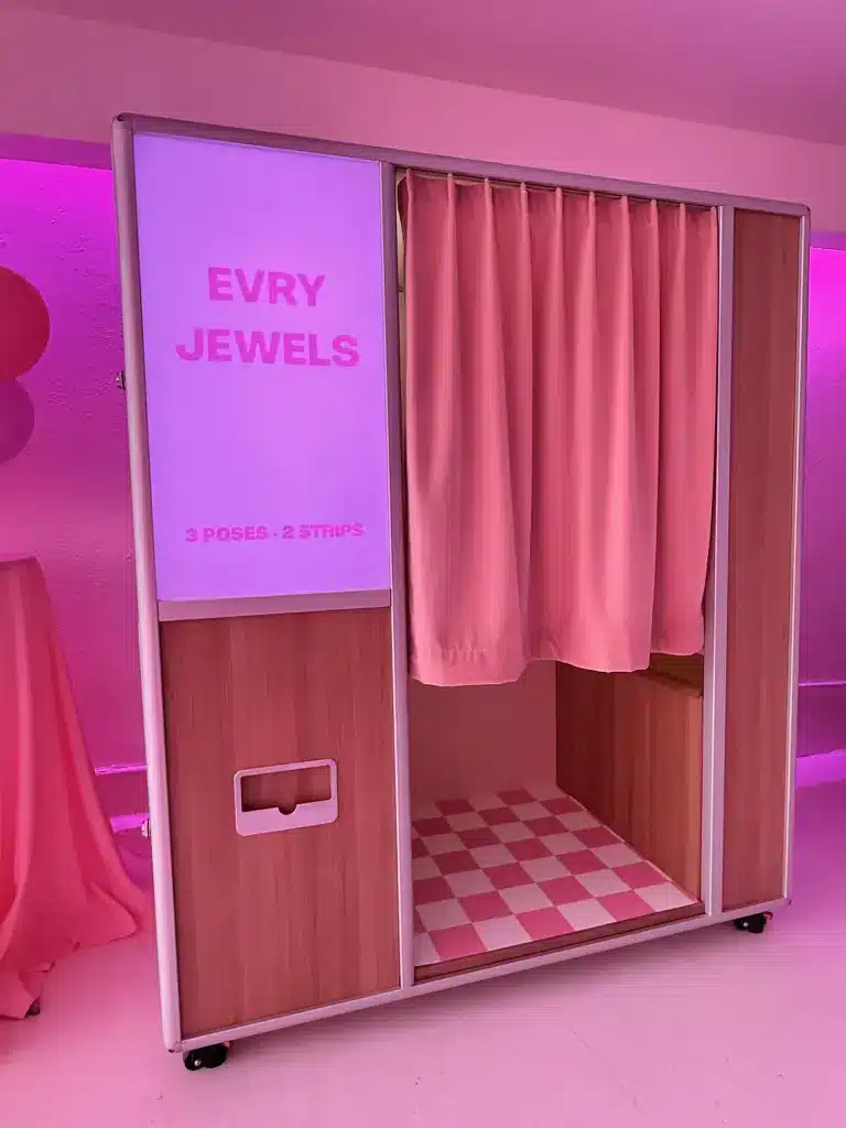 Brand Activation for Evry Jewels