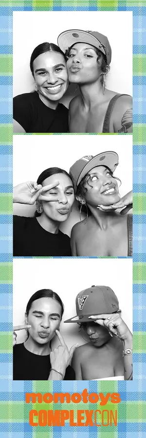 Momotoys Photo Booth Strip Black and White Filter 1
